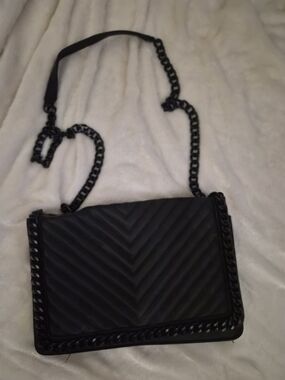 ALDO Black Quilted Chevron Chain Crossbody Bag